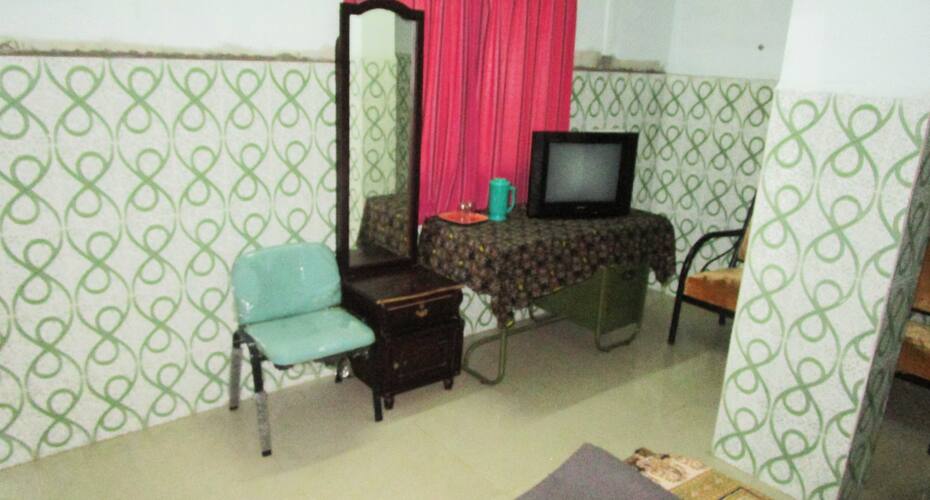 Taj Tourist Home, Thekkady 5